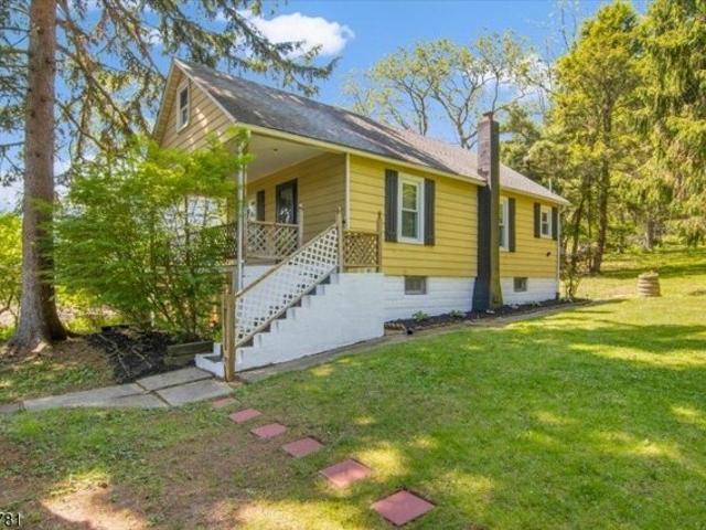House for sale in Oxford, New Jersey