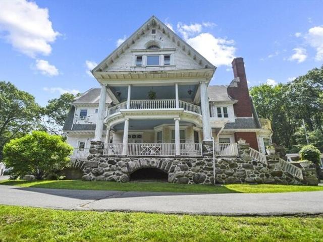 Condo for sale in Haverhill