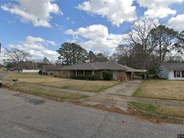 House for sale in Hope Hull, Alabama