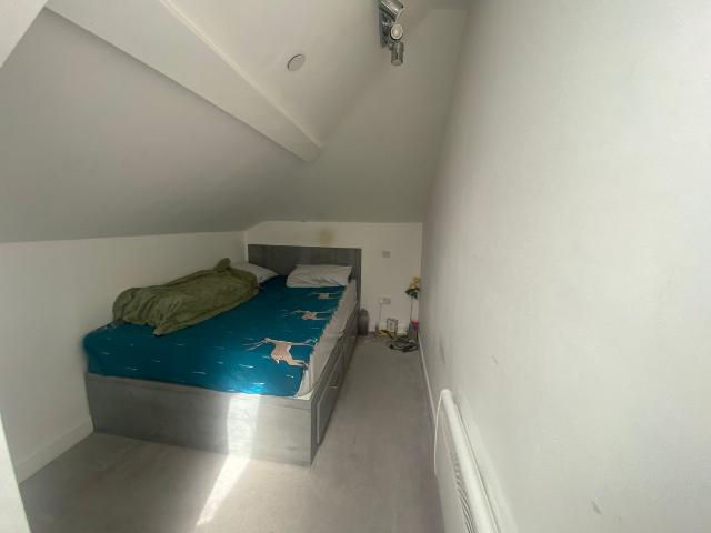 Room for rent in St Matthew's, Old Wharf