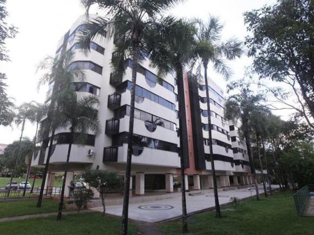 Apartamento venda em SQN 107, Plano Piloto