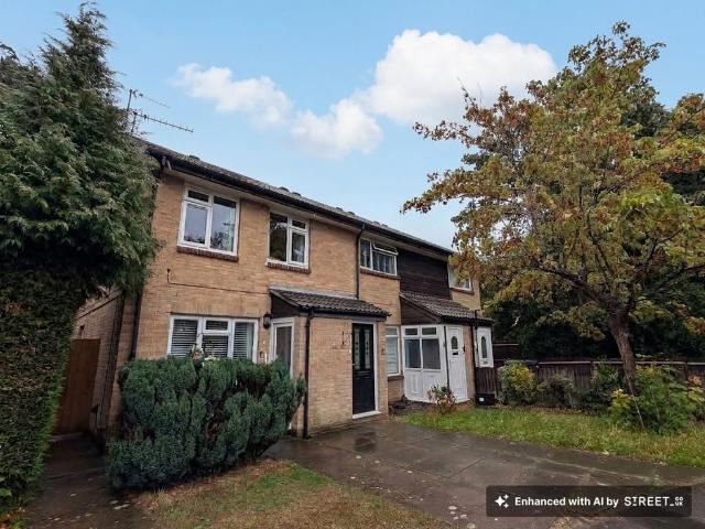 Apartment for rent in Butlocks Heath, Helford