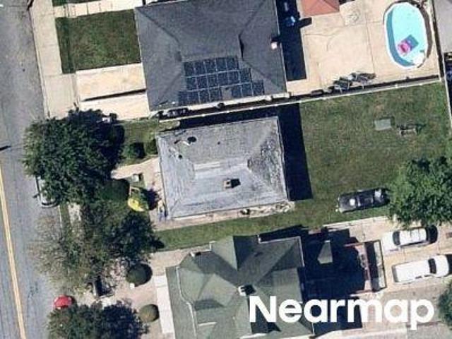 House for sale in Staten Island, New York