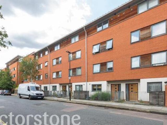 House for rent in City of London, Greater London
