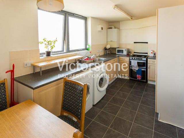 House for rent in Barnsbury, Greater London