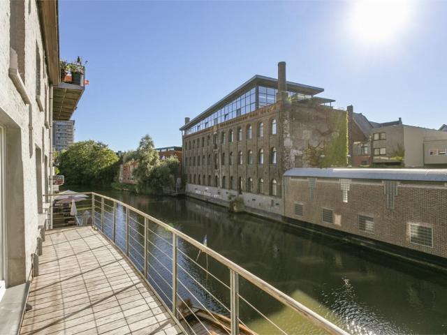 Appartement location à Sint-Jacobs, Gent