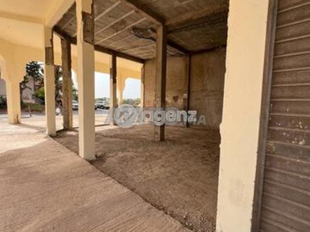 Local commercial vente à Slimane, Gharb-Chrarda-Beni Hssen
