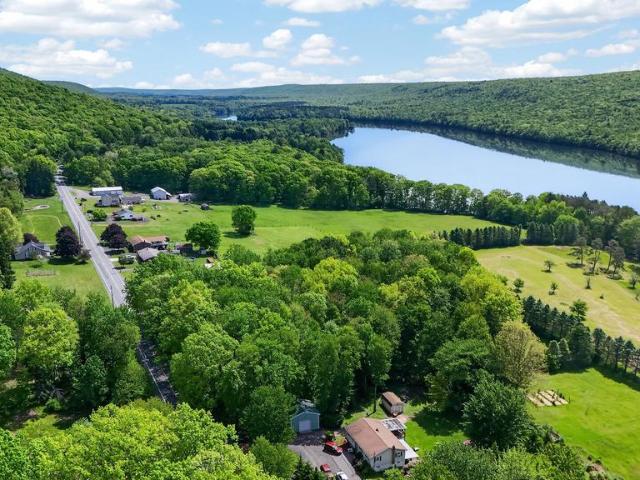 Land for sale in Barnesville, Pennsylvania