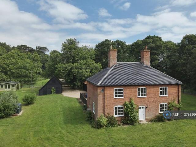 House for rent in Eastbridge, Suffolk