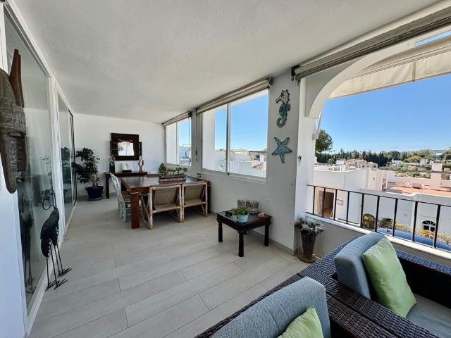 Apartamento en venta en Artola, Costa del Sol Occidental