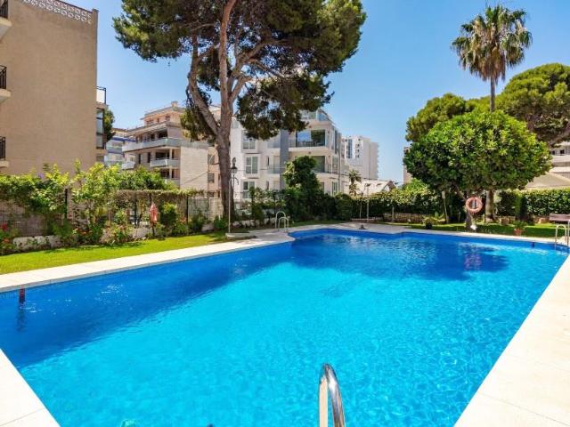 Apartamento en alquiler en Costa, Benalmádena