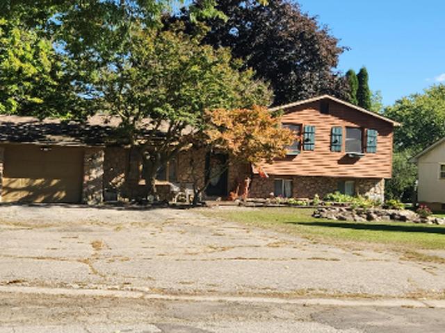 House for sale in Westwood Acres, Waterford Township
