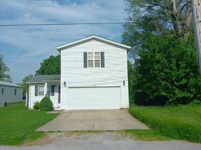 House for sale in Cottage Hills, Illinois