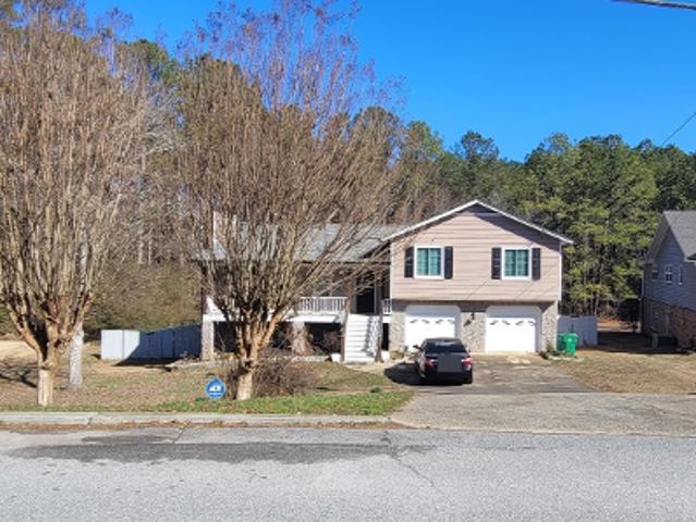 House for sale in Lilburn, Georgia