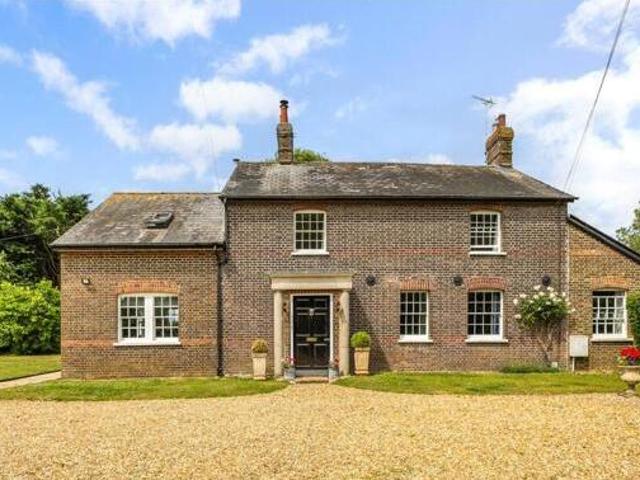 House for sale in King's Walden, Hertfordshire