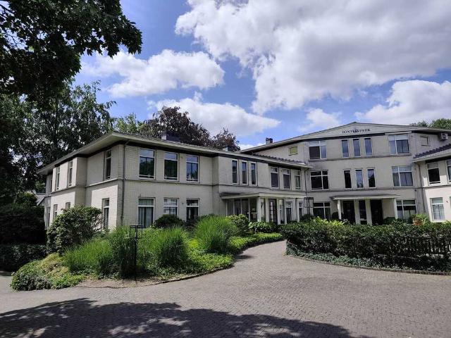 Appartement te huur in Huizen, Noord Holland