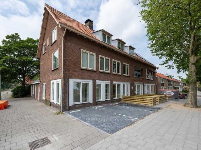 Appartement te huur in Krommenie, Noord Holland