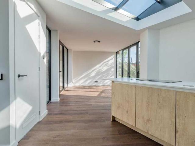 Appartement te huur in Weesp, Noord Holland