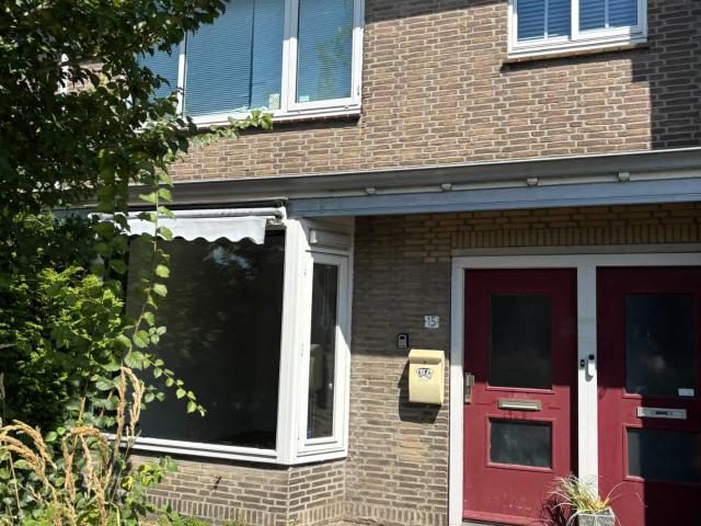 Appartement te huur in Zaandam, Noord Holland