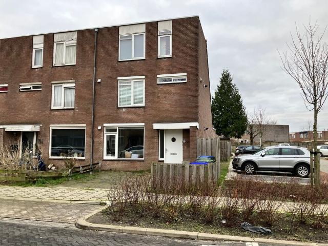 Benedenwoning te huur in Lelystad, Flevoland