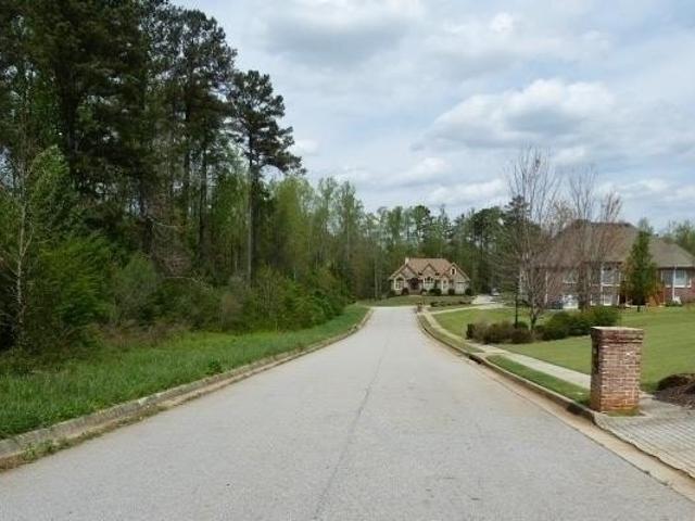 Land for sale in Stockbridge
