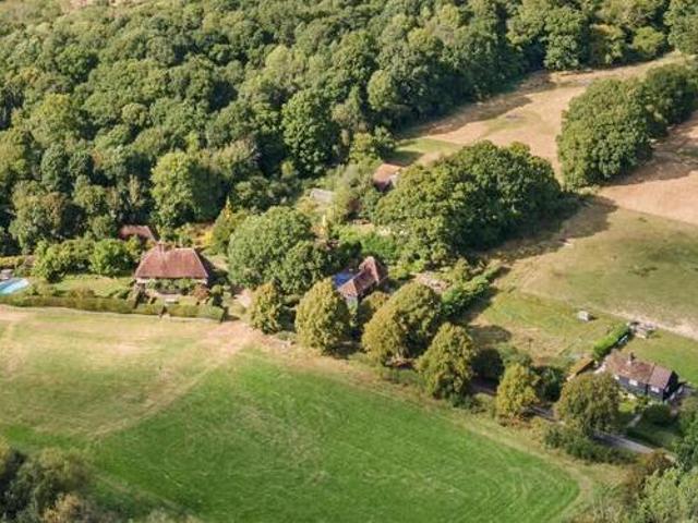House for sale in Sandown Park, Kent