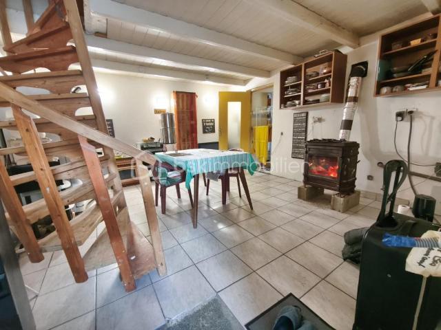 Maison vente à Confolens, Benest