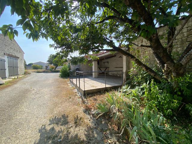 Maison vente à Fontenay-le-Comte, Benet