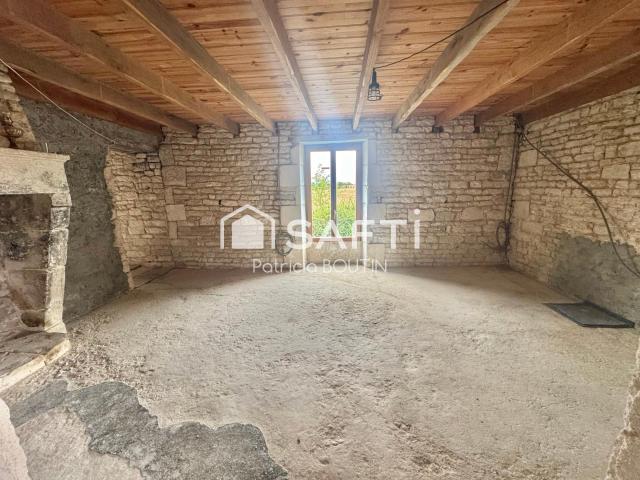 Maison vente à Fontenay-le-Comte, Benet