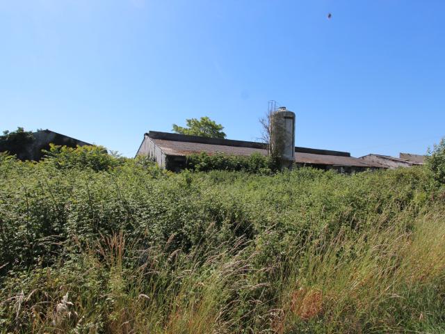 Terrain vente à Fontenay-le-Comte, Benet