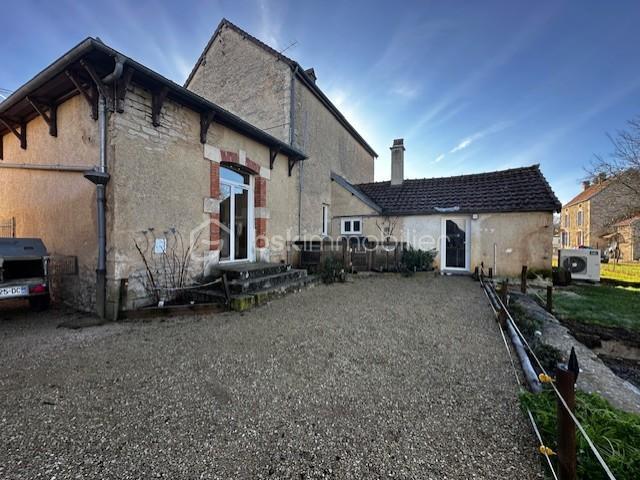 Maison vente à Montbard, Beneuvre
