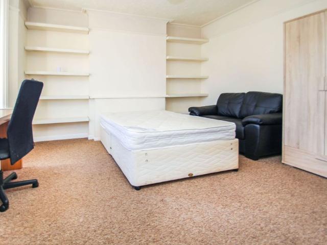 House for rent in Talbot Village, Bournemouth