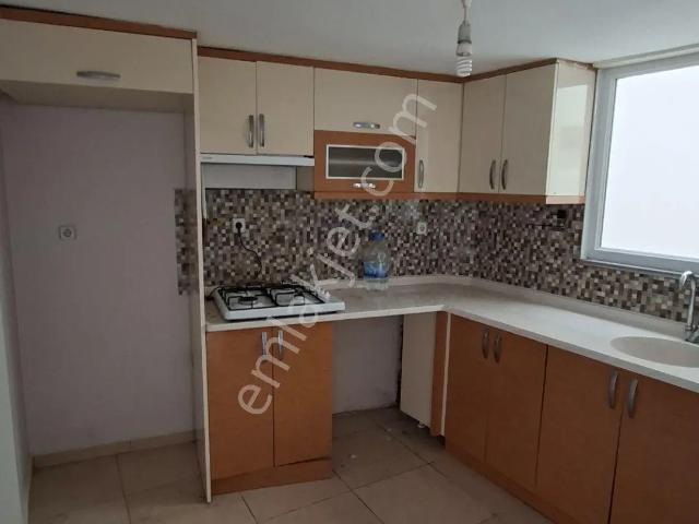 Emirsultan Mahallesi, Yıldırım içerisinde kiralık mülk