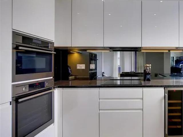 Apartment for rent in Vauxhall, Greater London