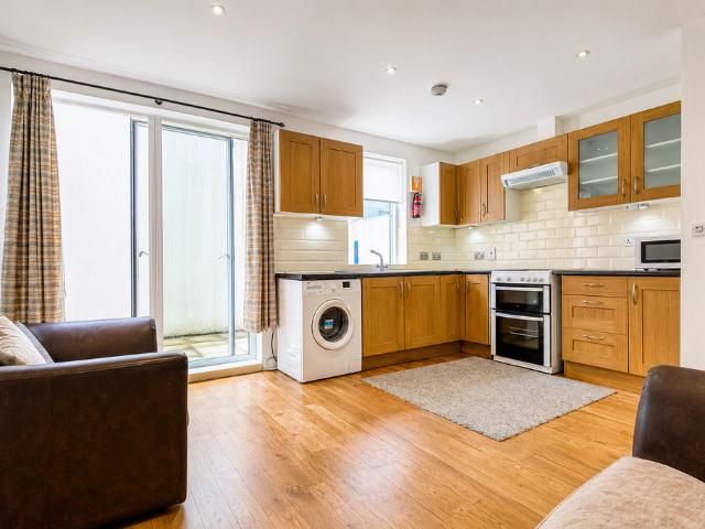 Apartment for rent in Camberwell, Greater London