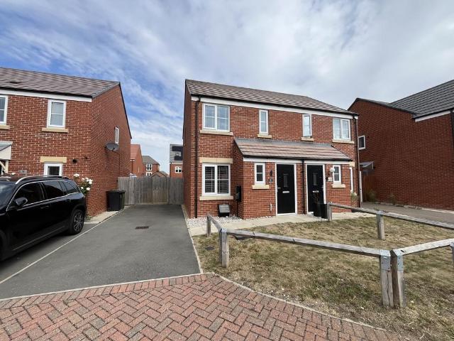House for rent in Hampton Gardens, Peterborough