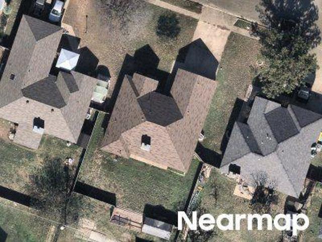 House for sale in Briggs, Texas