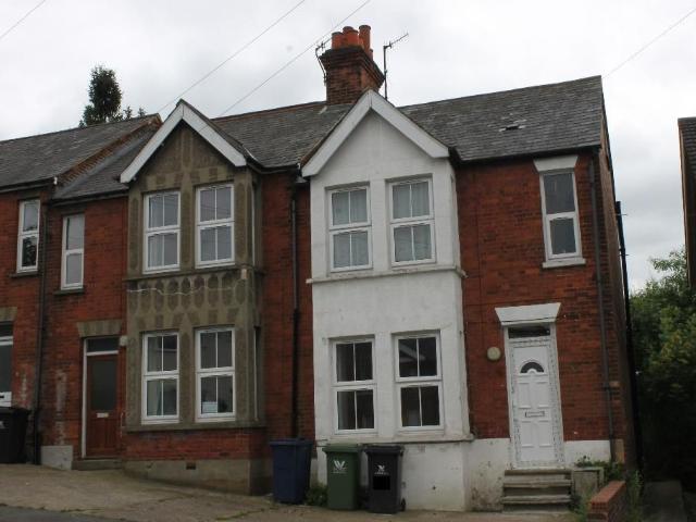 House for rent in Totteridge, Cressex