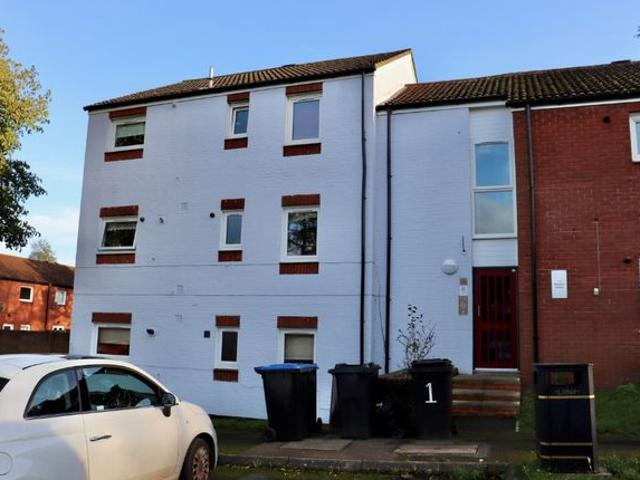 Apartment for rent in Far Cotton, West Hunsbury