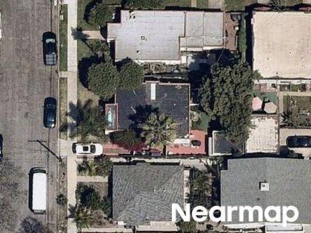 House for sale in Long Beach