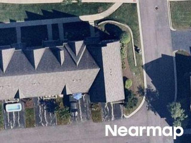 Townhouse for sale in Carol Stream, Illinois