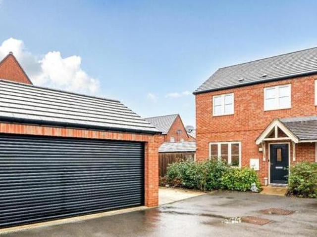 House for sale in Evershot, Oxfordshire