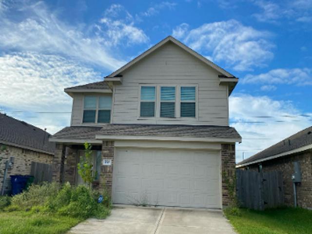 House for sale in Angleton, Brazoria County