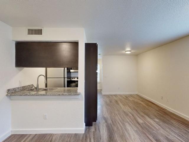 Apartment for rent in Oklahoma City, Oklahoma County