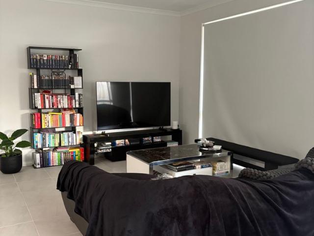Room for rent in Bennett Springs, Western Australia