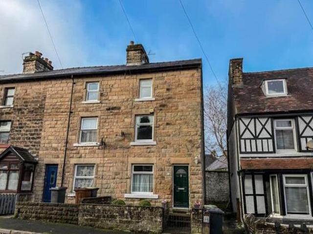 House for sale in Charlesworth, East Midlands