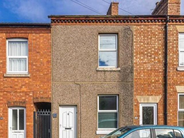 House for sale in New Bilton