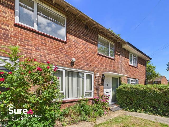 House for rent in Bennetts End, Pouchen End