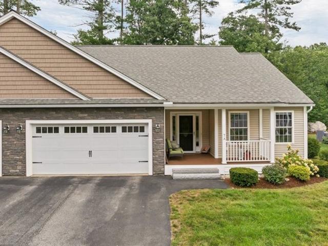 Condo for sale in Amherst, Hillsborough County