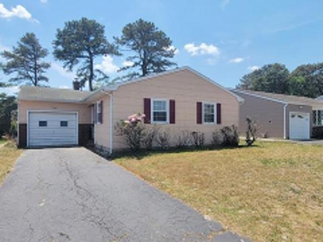 House for sale in Bayville, New Jersey
